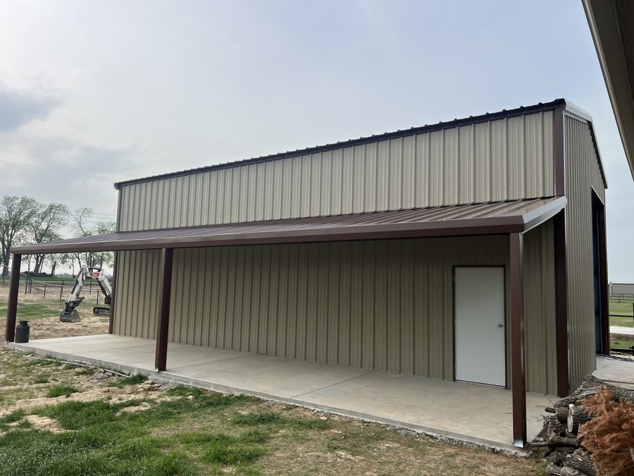 Metal barn with lean-to DFW